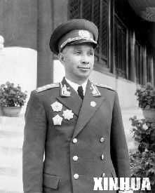粟裕大将简介